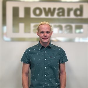 Andrew Holt